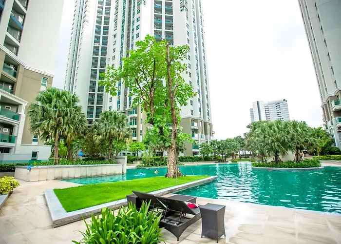 Belle Grand Rama 9 *