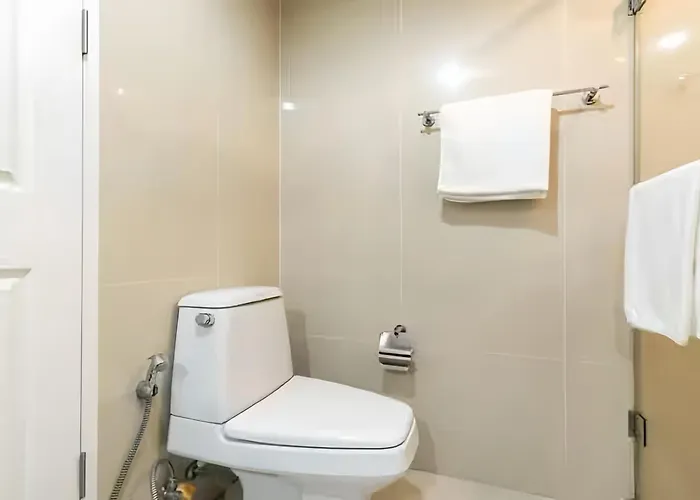 Belle Grand Rama 9 *